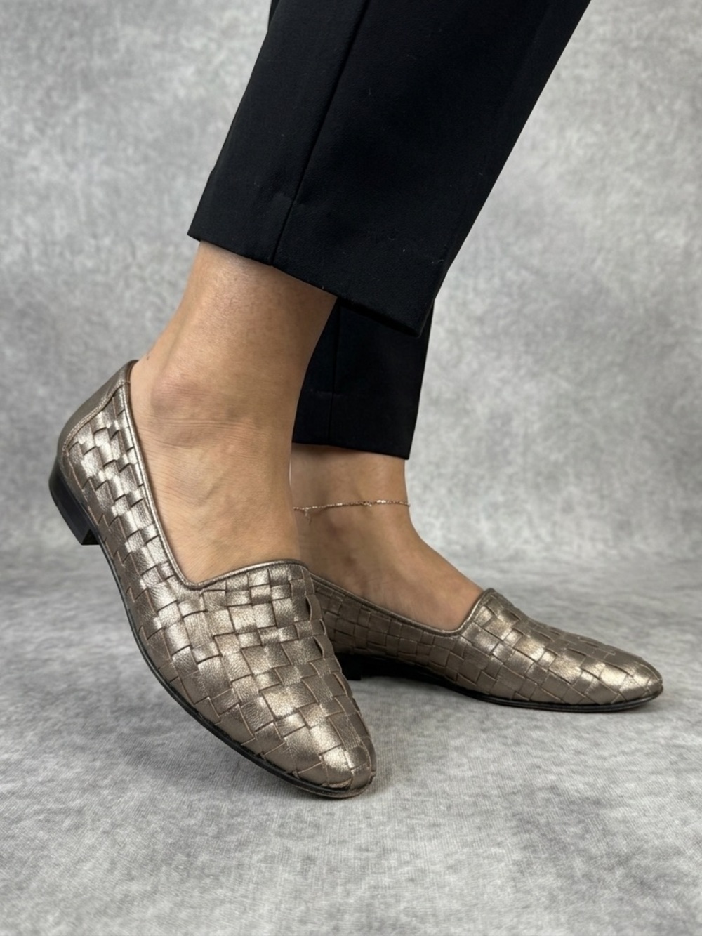 Amalfi Italy Metallic Genuine Woven Leather Flat Loafers Preppy Women’s 8.5 AAAA